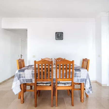 Apartamento En Barrio Tipico: Experiencia Local. *