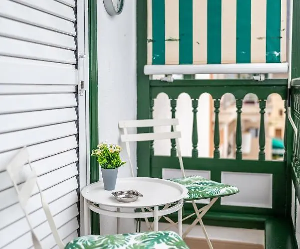 Apartamento En Barrio Tipico: Experiencia Local. *