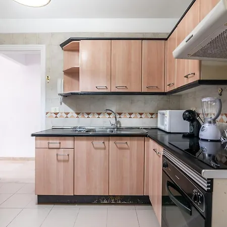 Apartamento En Barrio Tipico: Experiencia Local. Appartement Costa Adeje (Tenerife)