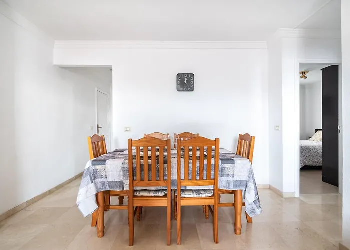 Apartamento En Barrio Tipico: Experiencia Local. *