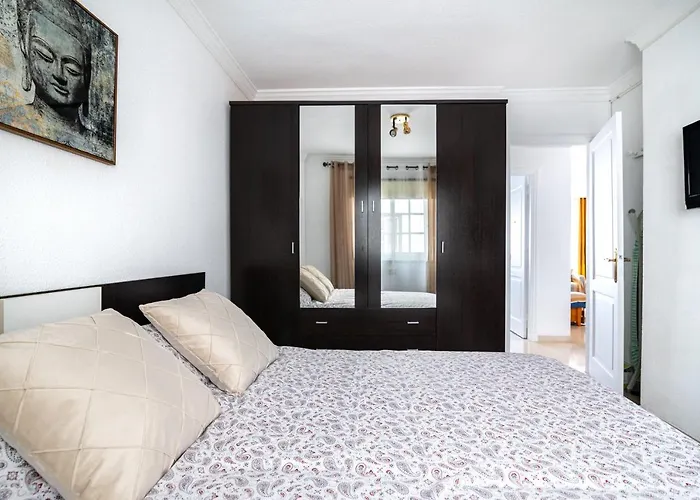 Apartamento En Barrio Tipico: Experiencia Local. Apartment Costa Adeje (Tenerife)
